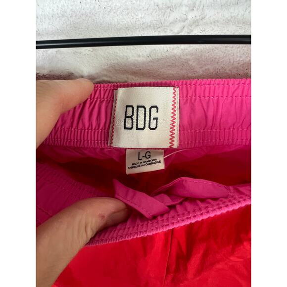BDG x Urban Outfitters Women's Track Shorts Retro High-Rise Red PinkSize L - Picture 5 of 8